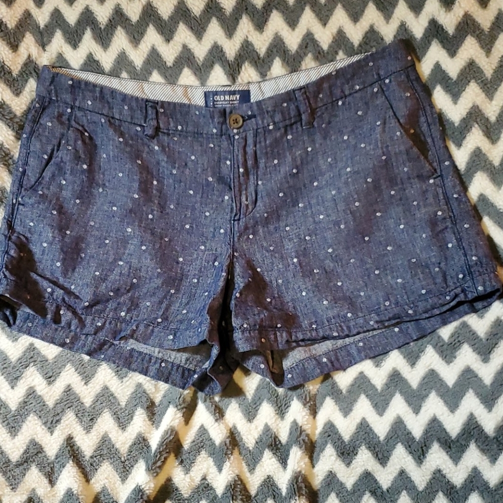 Old Navy Polka dot everyday short